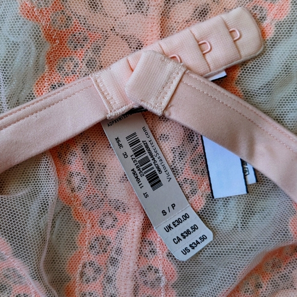 Pink Lace Rhinestone Victoria's Secret Bralette - Picture 5 of 5
